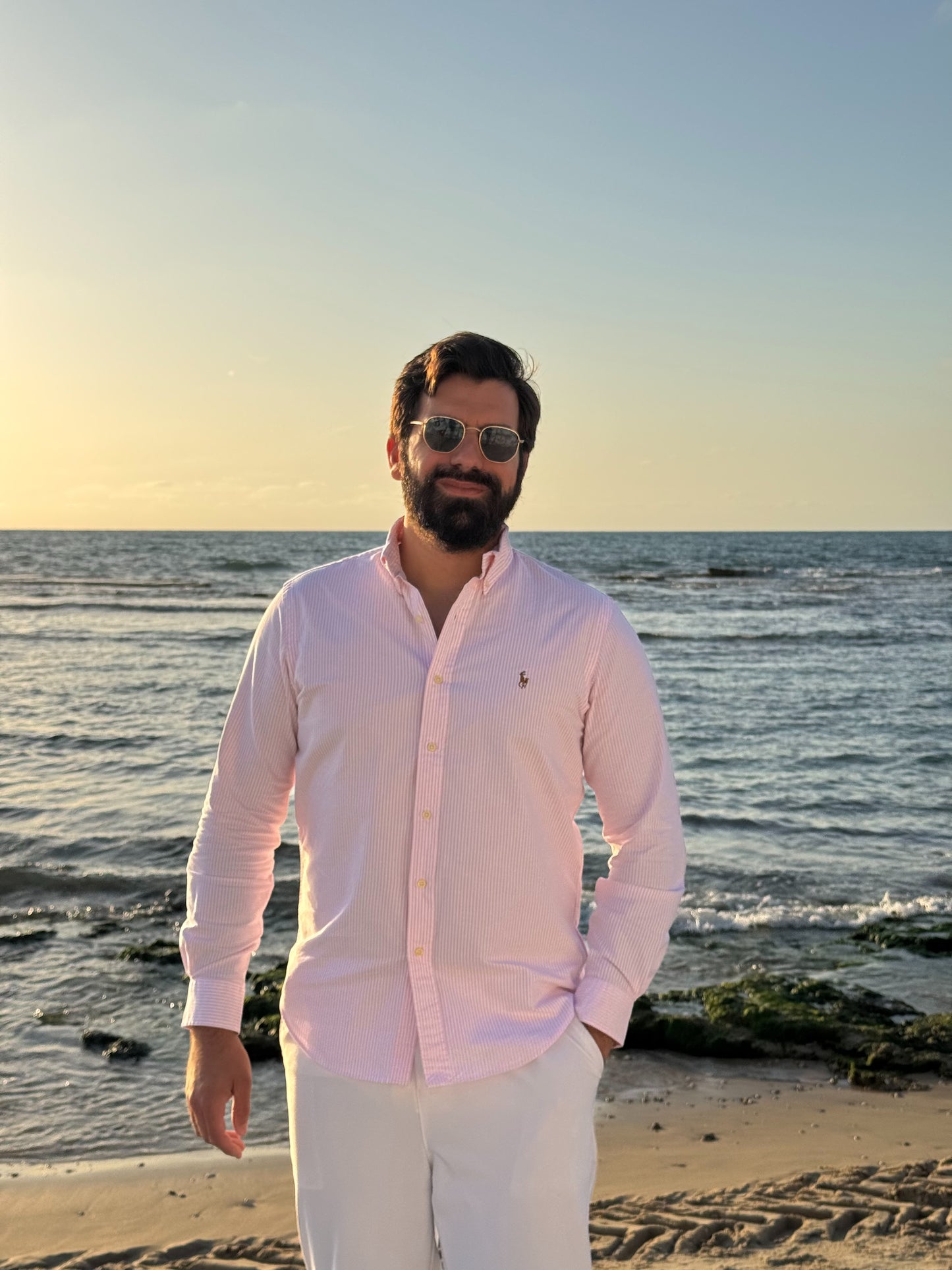 חולצה מכופתרת פולו ראלף לורן בפסים ורוד בהיר ולבן